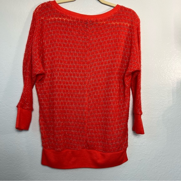 Leo Meets Virgo Women Top - Picture 5 of 14